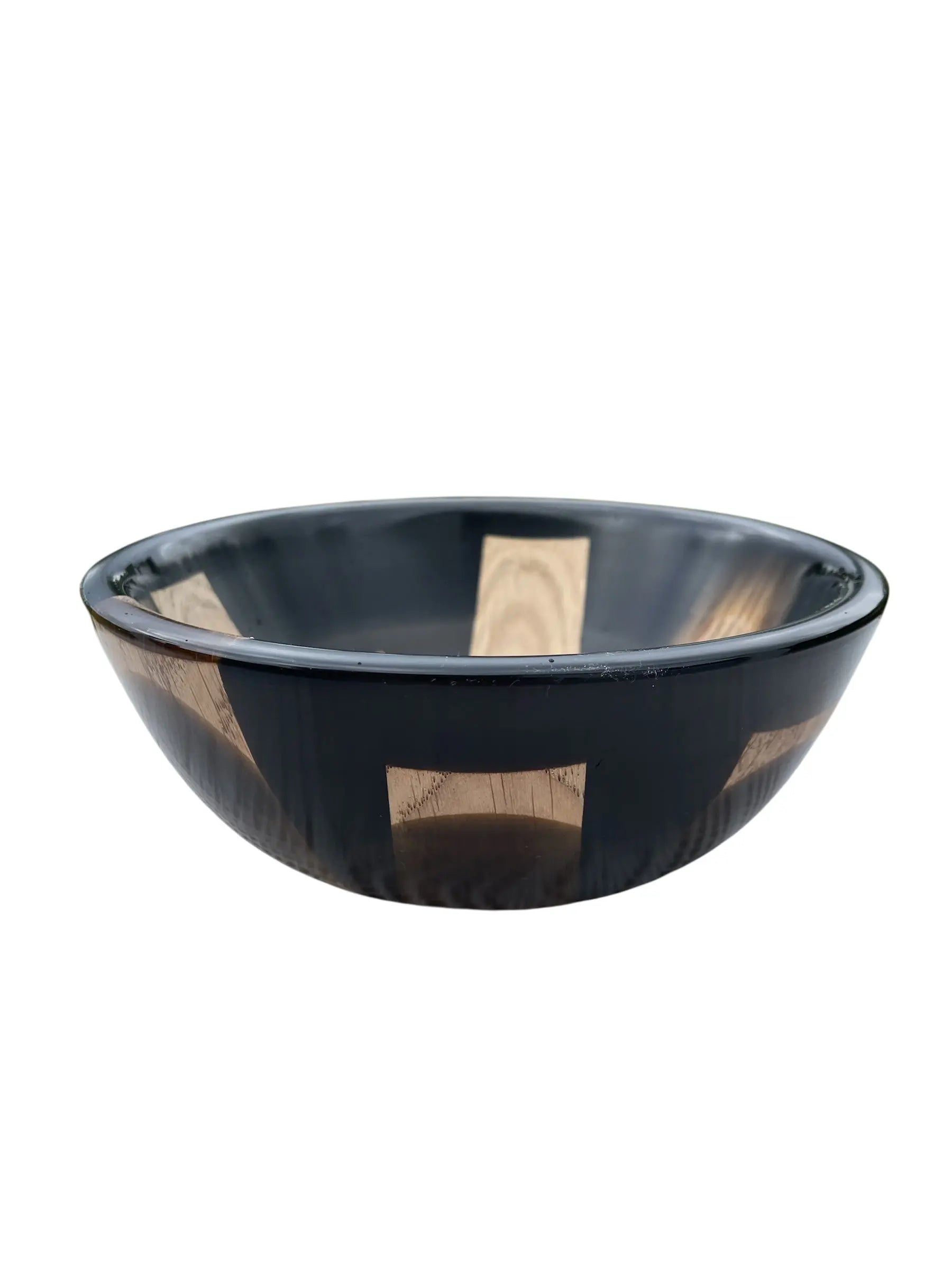 Håndlaget bolle i sort epoxy og eik – Moderne eleganse med naturlig sjel Epoxy-Crafts